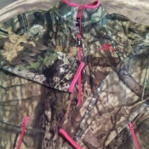 Large Warm Jacket With Thumb Holes By Mossy Oak In Pink And Camouflage 🌳